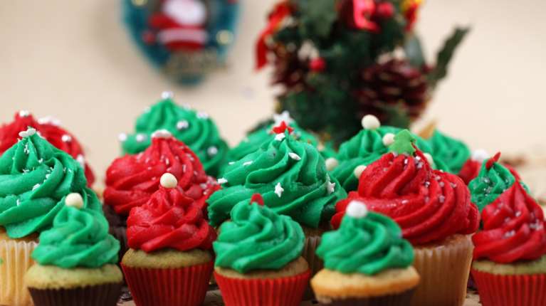 Εορτολόγιο: Ποιοι γιορτάζουν σήμερα, Παρασκευή 19 Δεκεμβρίου