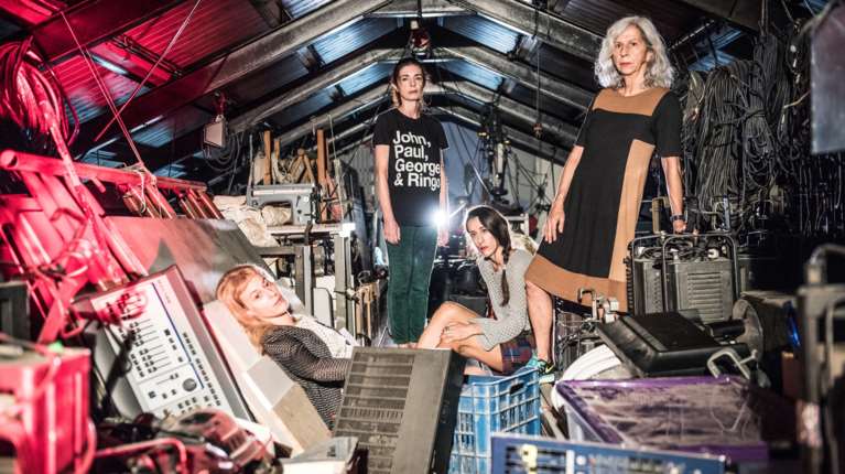 Η ζωή μιας γυναίκας, ο καθρέφτης της Ιστορίας - "Τα Χρόνια" της Νομπελίστριας Αννί Ερνώ