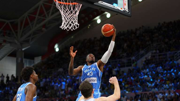 Τι χρειάζεται η Εθνική Ελλάδος για να πάρει την 1η θέση στον όμιλό της