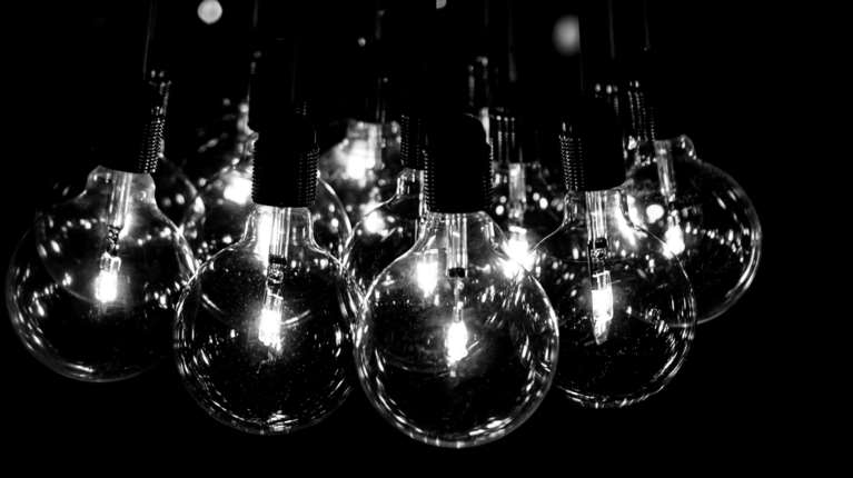 ΔΕΔΔΗΕ: Δεν θα πραγματοποιηθούν προγραμματισμένες διακοπές κατά τη διάρκεια του καύσωνα