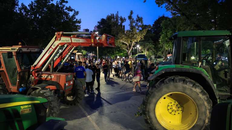 Συνελήφθη αγρότισσα στη Λαμία για βίντεο στα social media - Καλούσε σε &quot;νέο Κιλελέρ&quot; και προέτρεπε σε βία