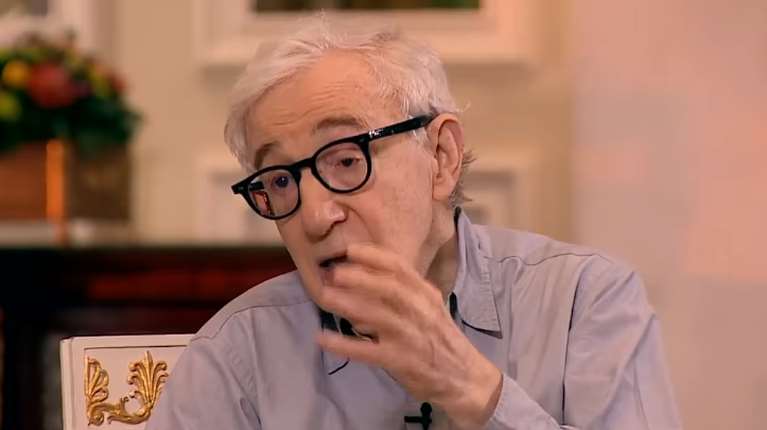 Ο Γούντι Αλεν απαντά μετά την έντονη κατακραυγή της Ουκρανίας για τη συμμετοχή του σε ρωσικό φεστιβάλ