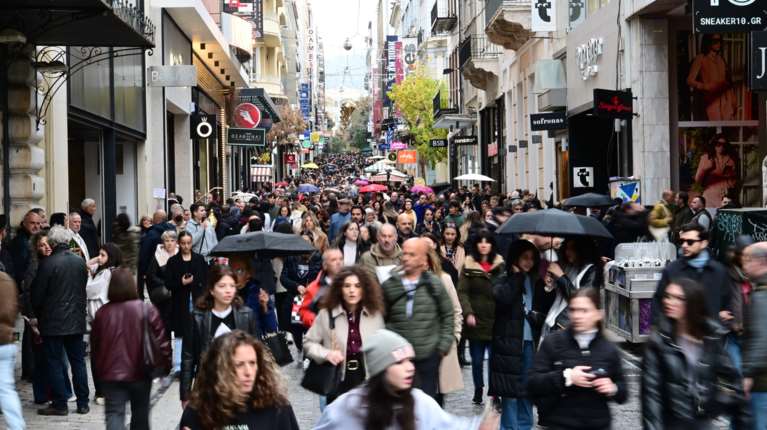 Μειώσεις φόρων 1,5 δισ. ευρώ για 4 εκατομμύρια πολίτες το 2026 - Τι αλλάζει άμεσα και για ποιους