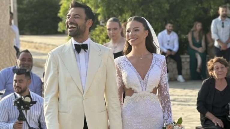 Αντρέας Γεωργίου: &quot;Ως ιδέα ο γάμος με έκανε να νιώθω ότι πνίγομαι, ότι χάνω την ελευθερία μου - Είμαστε ελεύθεροι μέσα στη σχέση μας&quot;