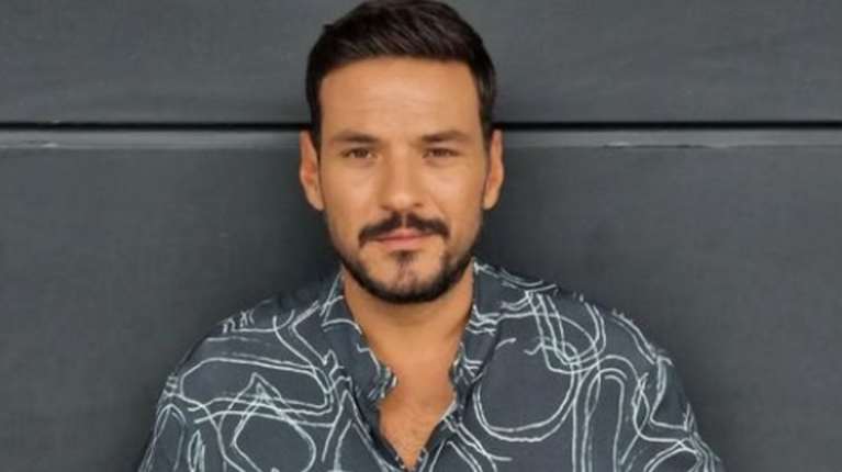 Χείμαρρος ο Κώστας Τσουρός: "Τώρα που κόπηκε η Τατιάνα χαίρονται;"