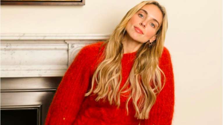 H Μαριάννα Λαιμού Γουλανδρή σε εγκαίνια δύο ξεχωριστών παιδικών χαρών - Mε αψεγάδιαστο look