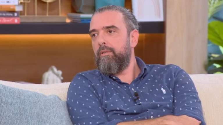 Τσαφούλιας: &quot;Οι άνθρωποι που είναι στη Βουλή προσβάλλουν το μνημείο του Αγνώστου Στρατιώτη, όχι αυτοί που είναι έξω&quot;