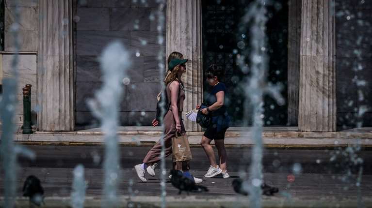 Καιρός: Καθυστερεί κι άλλο το φθινόπωρο, στους 31 βαθμούς η θερμοκρασία σήμερα – Αναλυτικά η πρόγνωση