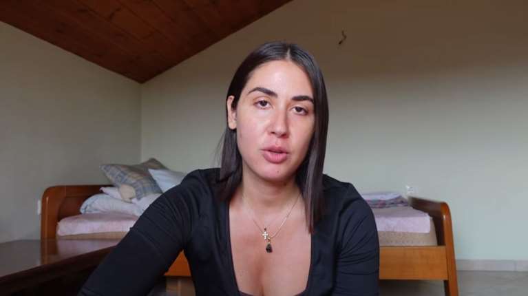 Έλενα Κρεμλίδου: Βαρύ πένθος για την influencer - &quot;Δεν πρόλαβα&quot; [Βίντεο]