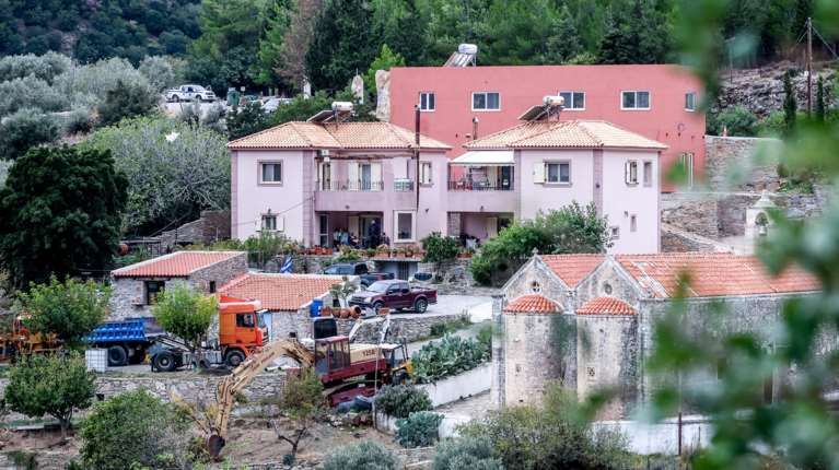 Βορίζια: Οι συνήγοροι πιέζουν και τις δύο πλευρές να παραδώσουν τα όπλα του μακελειού