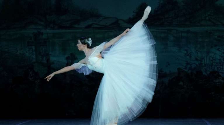 Ζιζέλ: Το μπαλέτο και η ορχήστρα της Εθνικής Όπερας της Οδησσού έρχονται στο Ηρώδειο