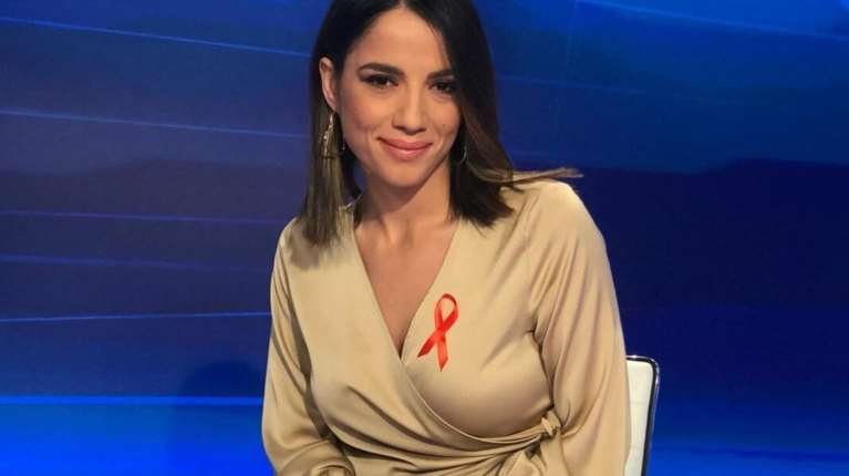 Η αιχμηρή ανάρτηση της Eυλαμπίας Ρέβη με το βλέμμα στον ΣΚΑΙ: "Καμία γυναίκα δεν πρέπει να πιέζεται και να υποβαθμίζεται"