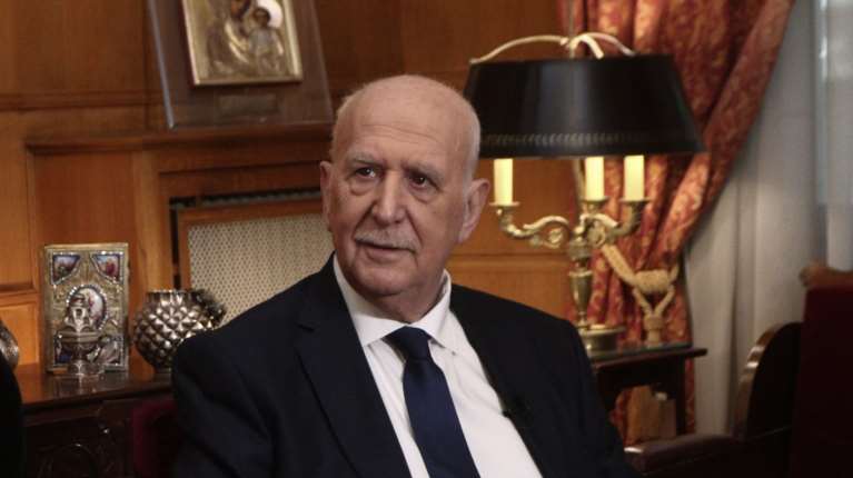 Πέθανε μετά από έμφραγμα ο Γιώργος Παπαδάκης - Σε ηλικία 74 ετών