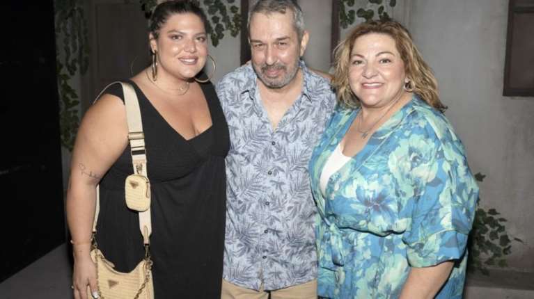 Βίκυ Σταυροπούλου - Χρήστος Χατζηπαναγιώτης: Αντιδρούν στα δημοσιεύματα γάμου της Δανάης Μπάρκα