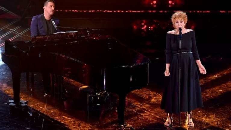 Ιταλία: Πέθανε η Ορνέλα Βανόνι - Από τις γνωστότερες προσωπικότητες της ιταλικής μουσικής