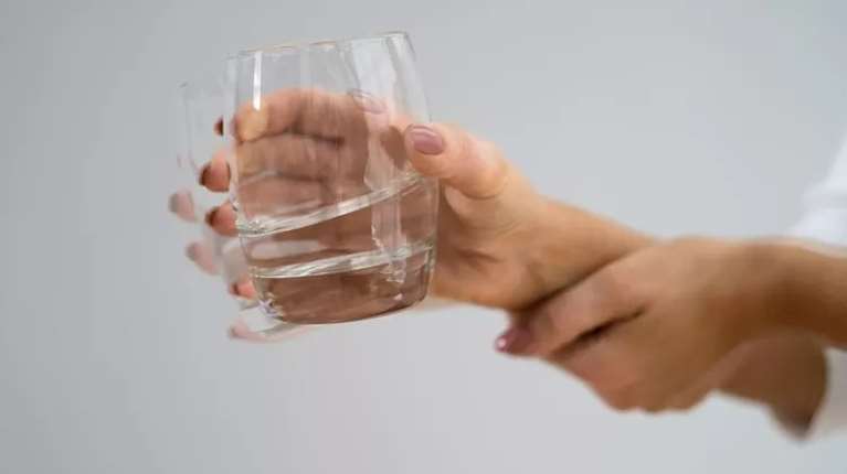 Νέα μελέτη: Οι τροφές που &quot;ξυπνούν&quot; τη νόσο Πάρκινσον - Τι να προσέξεις