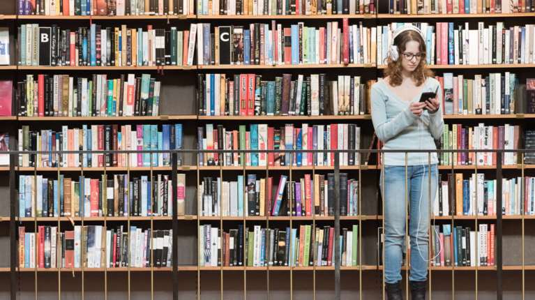 Μια Ελληνίδα μαθήτρια δείχνει το (δημόσιο) σχολείο της στη Σουηδία κι είναι πολύ καλύτερο από ιδιωτικό