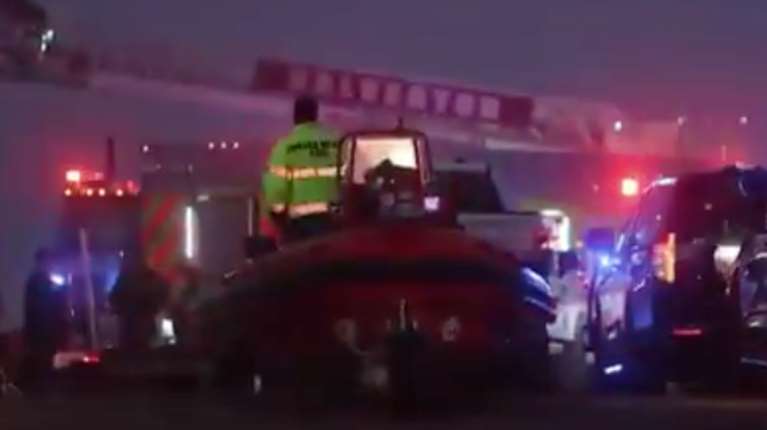 ΗΠΑ: Συνετρίβη μικρό στρατιωτικό αεροσκάφος του Μεξικού κοντά στο Τέξας - Τουλάχιστον 5 νεκροί [βίντεο]