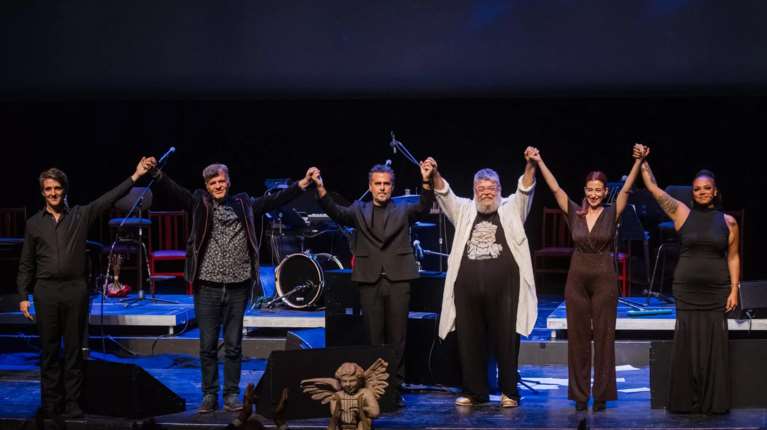 Ήταν όλοι τους εκεί: Οι σημαντικότερες εμφανίσεις στα Θεατρικά Βραβεία Κοινού του αθηνοράματος