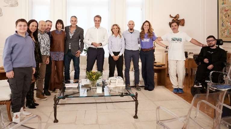 Κ. Μητσοτάκης με μαραθωνοδρόμους:&quot;Το βασικότερο μήνυμα είναι η διά βίου άθληση και η απόφαση να σηκωθείς από τον καναπέ&quot;