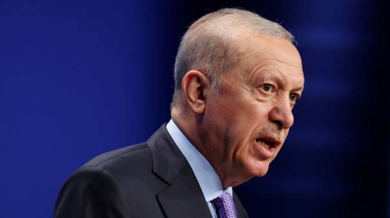 Προκλητική επίσκεψη Ερντογάν στα Κατεχόμενα στην επέτειο της τουρκικής εισβολής