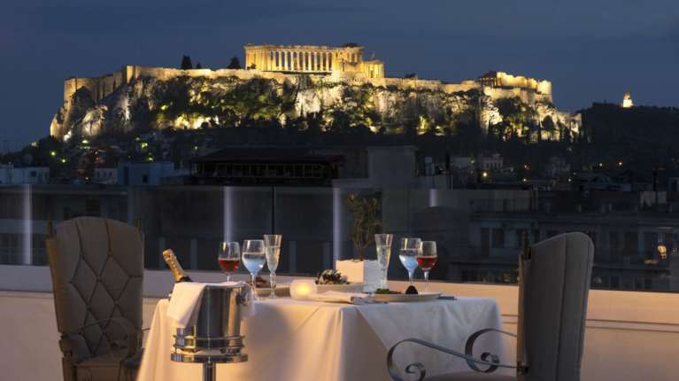 ΕΛΣΤΑΤ: Αύξηση 3,2% του τζίρου στον κλάδο καταλυμάτων το γ&#39; τρίμηνο του 2025