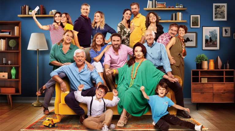 Το &quot;Σόι σου&quot; κάνει πρεμιέρα: Πώς θα δούμε τους ήρωες της σειράς 6 χρόνια μετά;