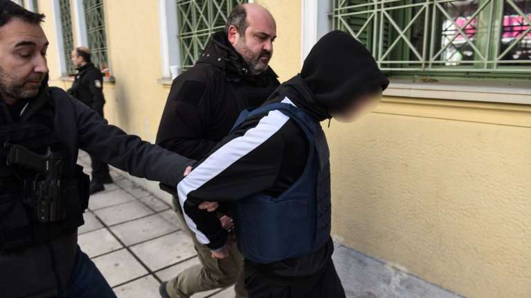 Σέρρες: Κατεπείγουσα έρευνα από τον εισαγγελέα για παραλείψεις των αρχών σχετικά με τον 16χρονο κατηγορούμενο