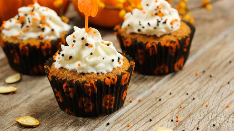 Εορτολόγιο: Ποιοι γιορτάζουν σήμερα 28 Οκτωβρίου – Επέτειος του &quot;ΟΧΙ&quot;