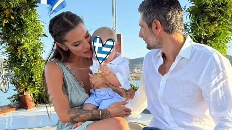 Baby blooms 2025: Οι celebrity βαφτίσεις που ξεχώρισαν τη χρονιά που φεύγει