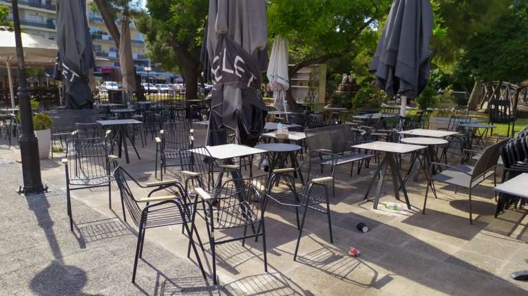 Κατατέθηκε το &quot;mystreet&quot; - Η εφαρμογή καταγγελιών για την αυθαίρετη χρήση κοινόχρηστων χώρων