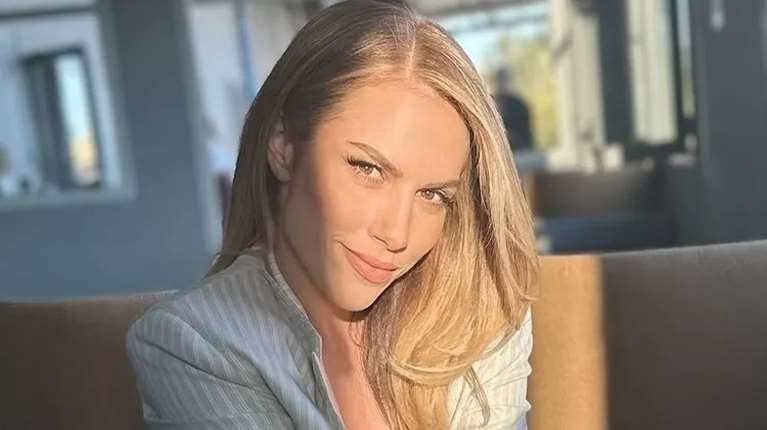 Η Ντορέττα Παπαδημητρίου στον δερματολόγο: Η θεραπεία που κάνει για τους μαύρους κύκλους