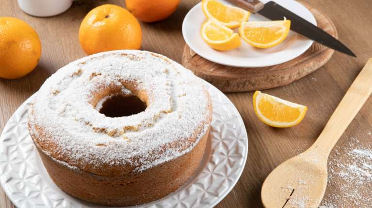 Viral κέικ με ολόκληρο πορτοκάλι - Πεντανόστιμο και χωρίς ζάχαρη