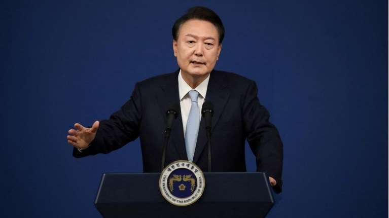 Νότια Κορέα: Αντιμέτωπος με θανατική ποινή ο πρώην πρόεδρος, Γιουν Σουκ Γέολ