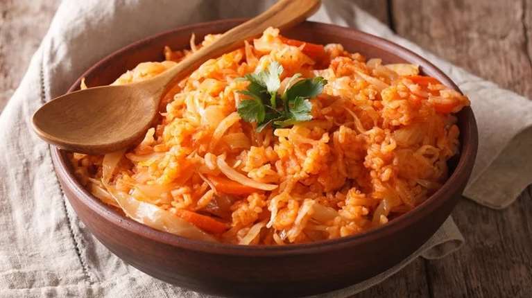 Οκτώ φαγητά που μπορείς να φας πολύ (και να μείνεις χαμηλά σε θερμίδες)