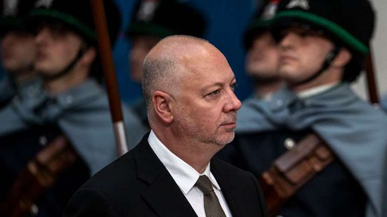 Βουλγαρία: Παραιτήθηκε η κυβέρνηση μετά από εβδομάδες διαδηλώσεων