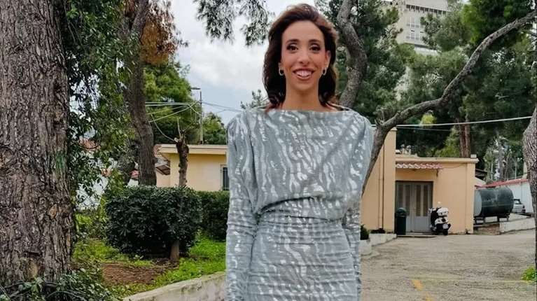 Η Έλενα Χαραλαμπούδη νύφη: Το σπάνιο φωτoγραφικό καρέ από τον γάμο της