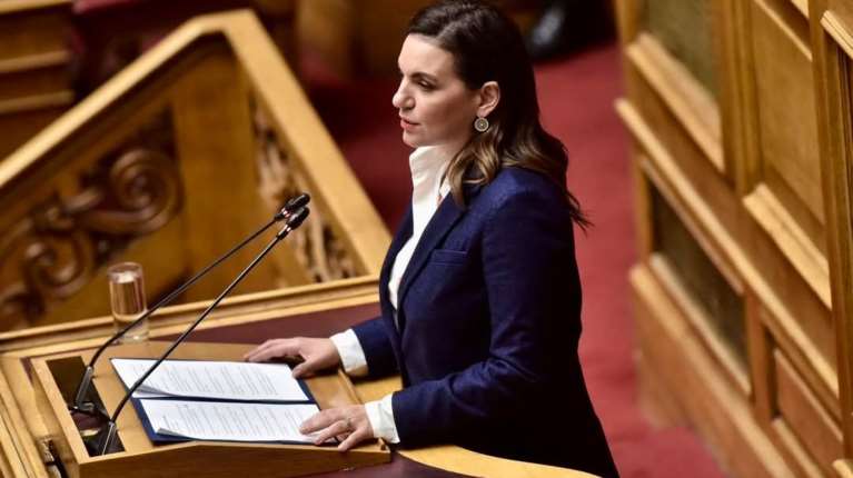 Όλγα Κεφαλογιάννη: Χρονιά-ρεκόρ το 2024 για τον τουρισμό - Τα γενναία μέτρα για τη βραχυχρόνια μίσθωση