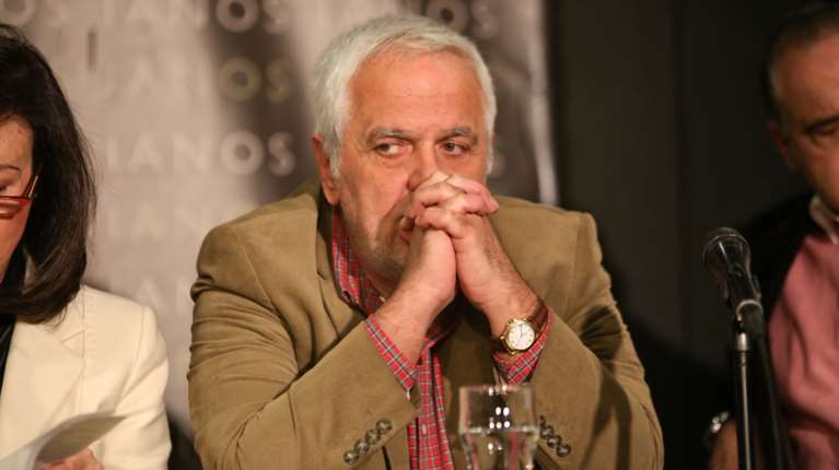 Ο Πάσχος Μανδραβέλης &quot;σφάζει&quot; τον Καραμπελιά για το παρελθόν του: Οι αθλιότητες που καλλιέργησαν