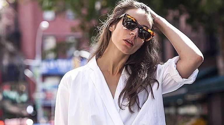 10 συνδυασμοί με το &quot;για πάντα καλοκαιρινό&quot; λινό πουκάμισο