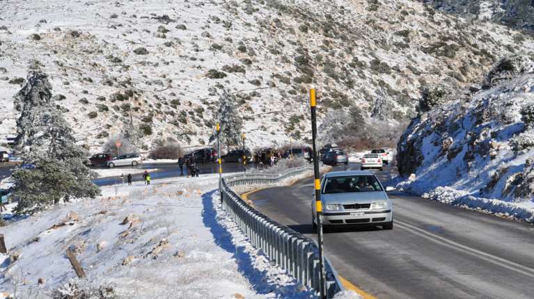 Αποκαταστάθηκε η κυκλοφορία στη λεωφόρο Πάρνηθας