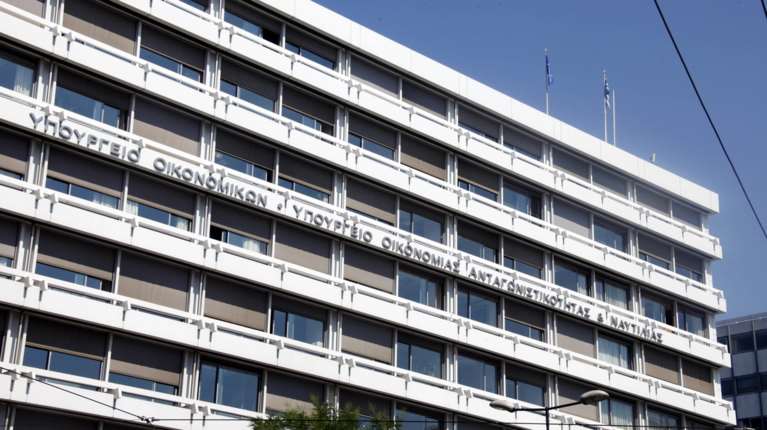 Στη διαβούλευση το σχέδιο νόμου του YΠOIK για σχολάζουσες κληρονομιές, παρεμβάσεις σε φόρους εισοδήματος και ΦΠΑ