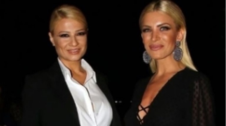 Φαίη Σκορδά×Κατερίνα Καινούργιου