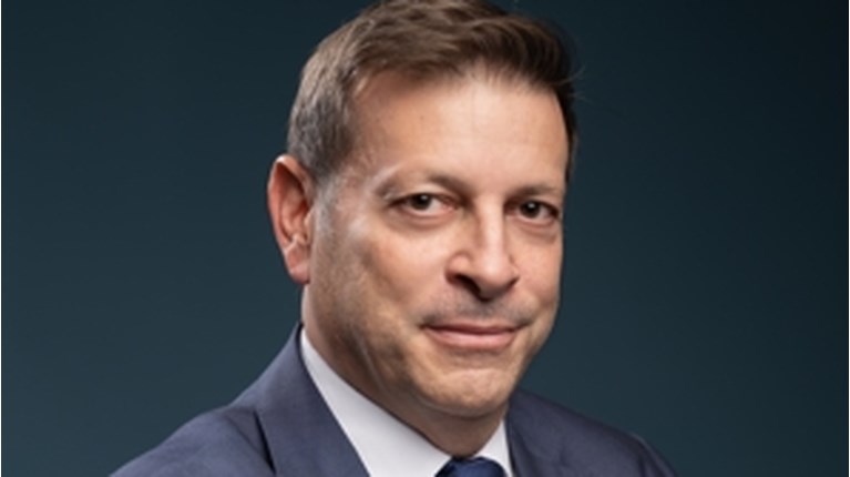 ceo αεροδρομιο ελ βενιζελοσ