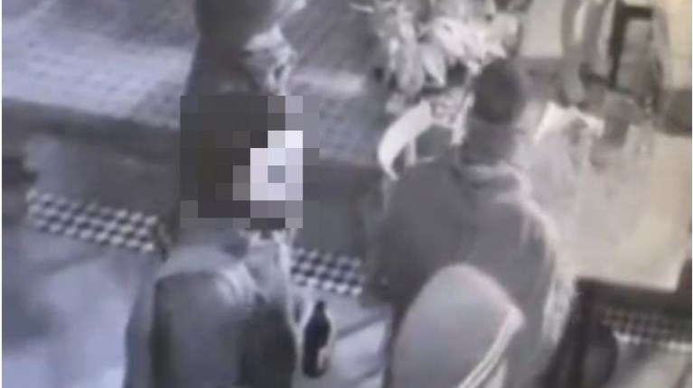 ΞΥΛΟΔΑΡΜΟΣ ΒΑΡΟΥΦΑΚΗ