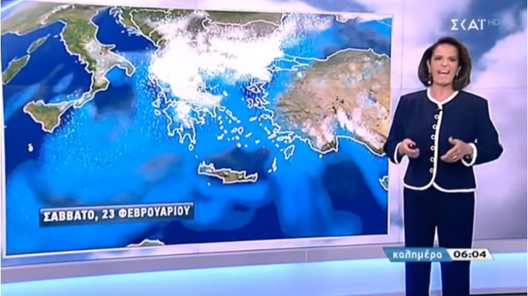 Είναι viral: η Χριστίνα Σούζη 'σιχτιρίζει' στον τηλεοπτικό αέρα (βίντεο)