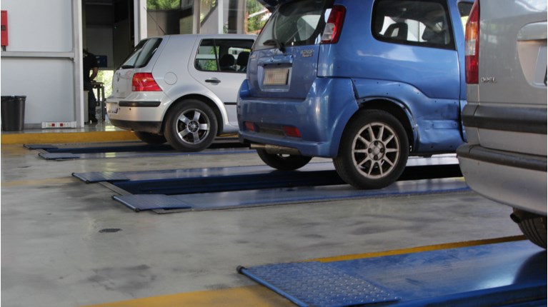Ιδιωτικά ΚΤΕΟ: Περίπου 1,5 εκατ. αυτοκίνητα δεν περνούν από έλεγχο