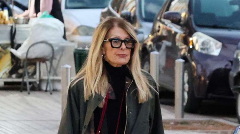 Εκλεψαν την Εύη Δρούτσα: Την έπεισαν να τους αφήσει 22.000 ευρώ σε... αλουμινόχαρτο έξω από το σπίτι της