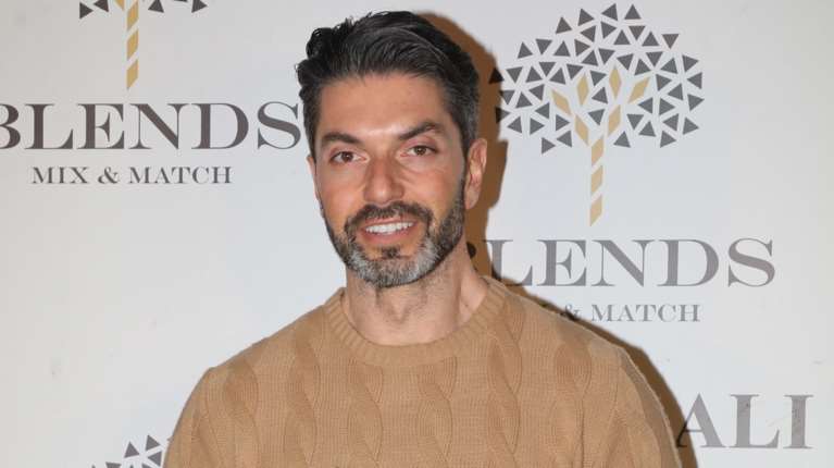 Υπαρχηγός κυκλώματος με &quot;μαϊμού&quot; επενδύσεις στο καζίνο: Ο Μαρτίκας έστησε την πλεκτάνη γιατί ψοφάει για δημοσιότητα [βίντεο]