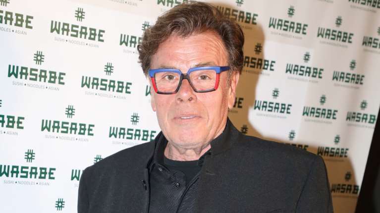 Δημήτρης Παπανώτας: "Δεν καταλαβαίνω τη Βανδή και τον Μπισμπίκη... Όλοι νιώθουν τουλάχιστον… Μαντόνα"